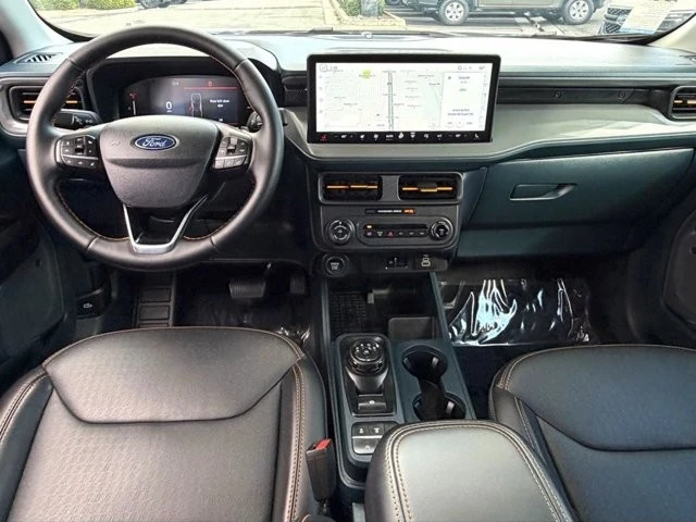 2025 Ford Maverick - Image 28 of 31