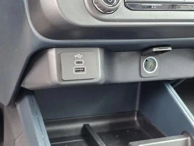 2025 Ford Maverick - Image 19 of 19
