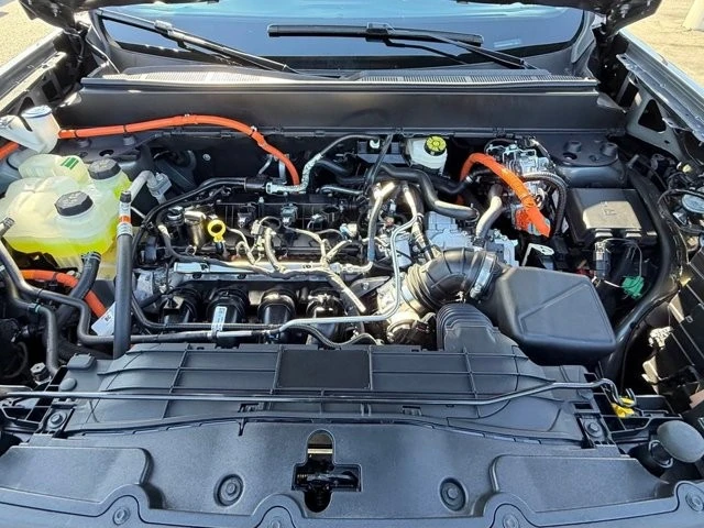 2025 Ford Maverick - Image 29 of 30