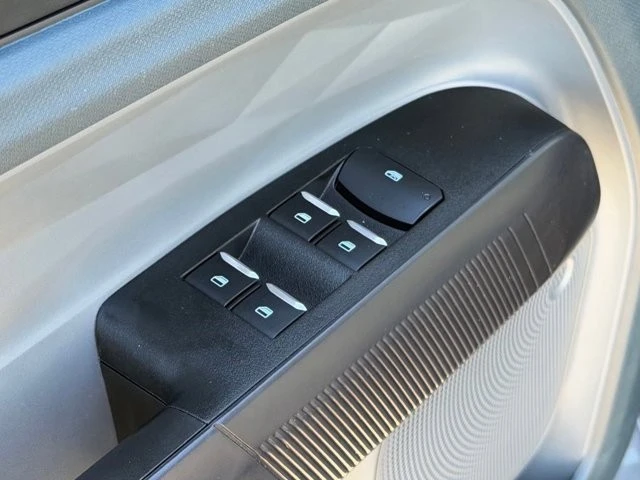 2025 Ford Maverick - Image 14 of 30