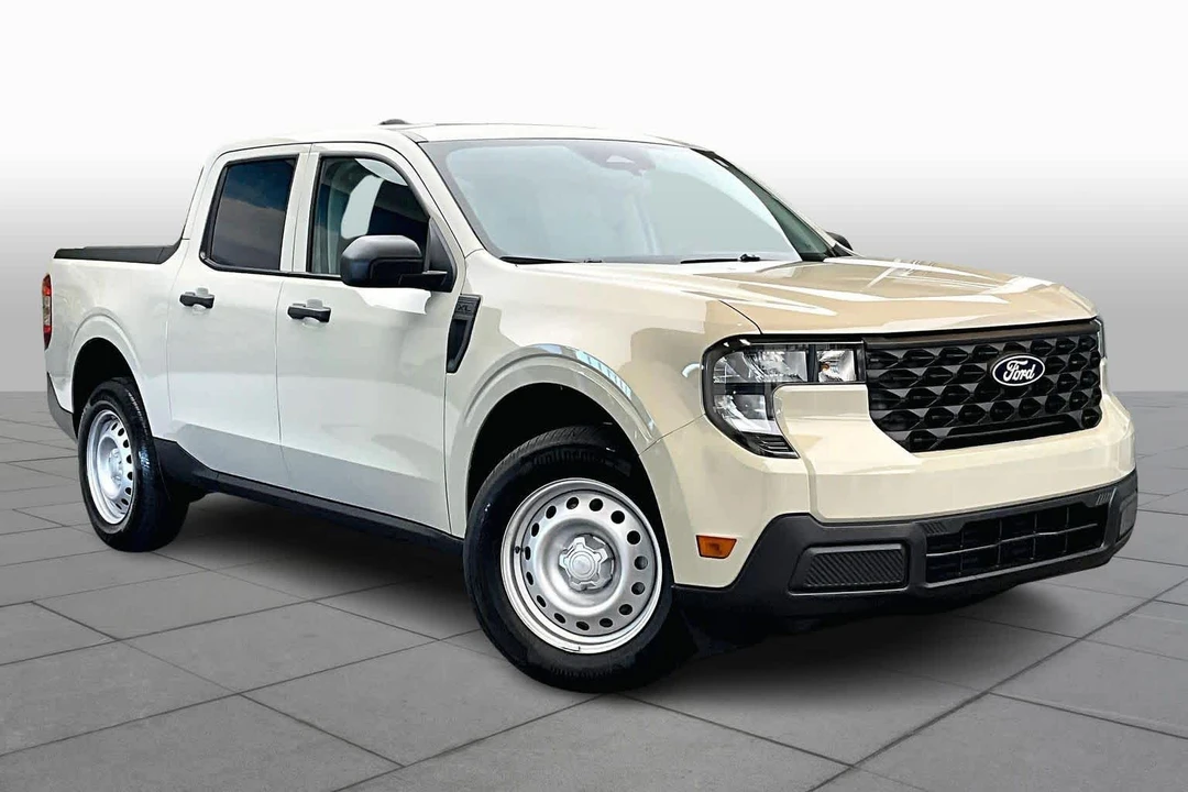 2025 Ford Maverick - Image 3 of 12