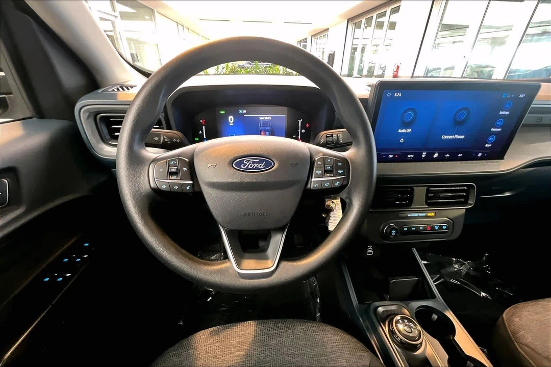 2025 Ford Maverick - Image 6 of 12