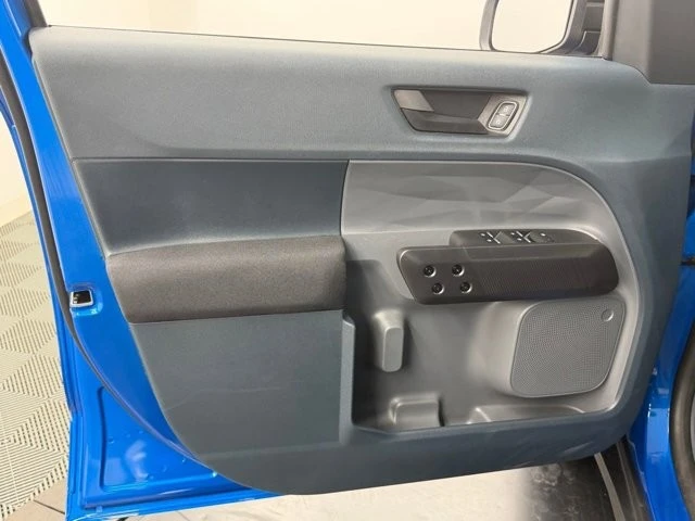 2025 Ford Maverick - Image 18 of 31