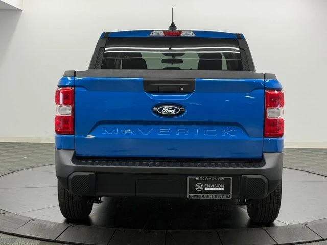 2025 Ford Maverick - Image 10 of 31
