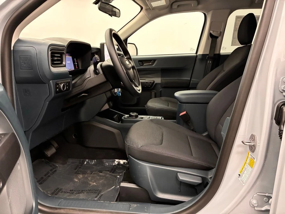 2025 Ford Maverick - Image 16 of 21