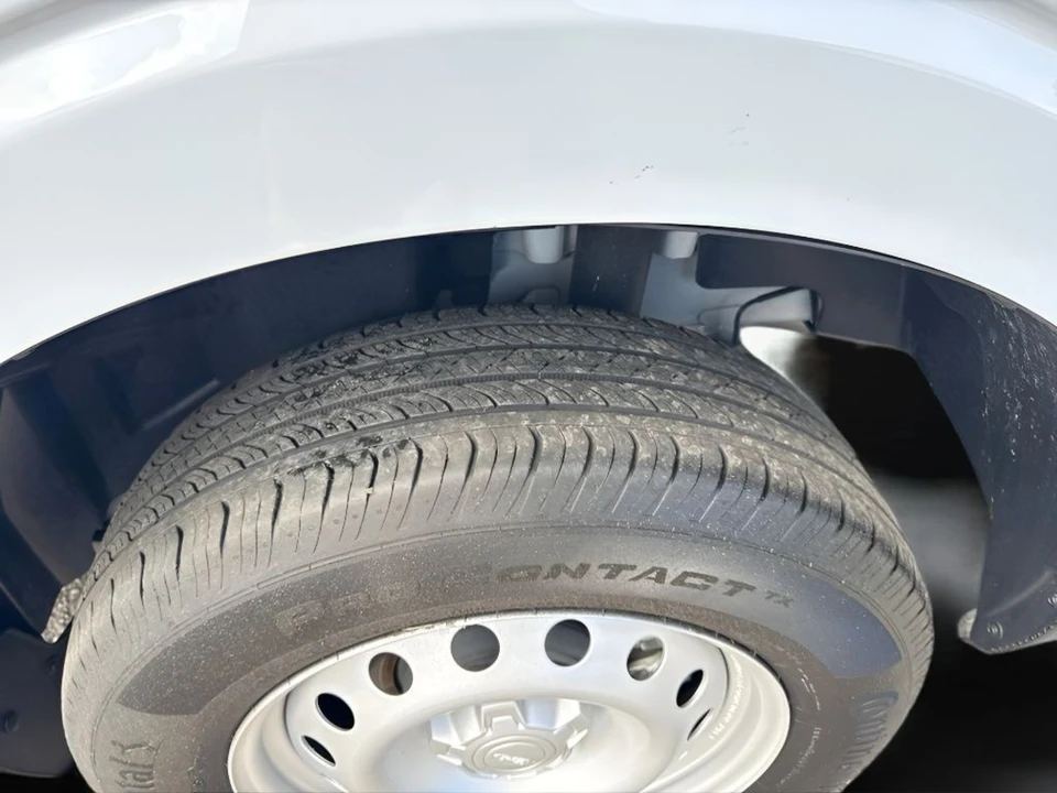 2025 Ford Maverick - Image 30 of 31