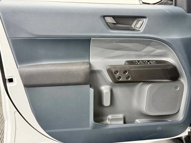 2025 Ford Maverick - Image 17 of 21