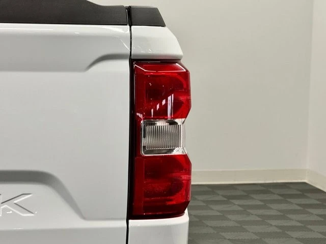 2025 Ford Maverick - Image 12 of 21