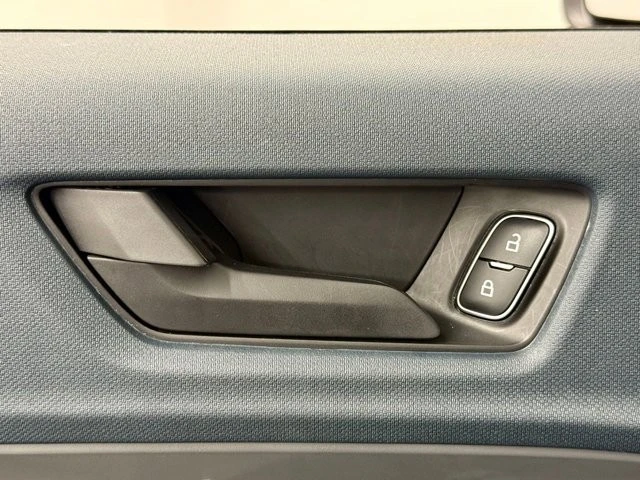 2025 Ford Maverick - Image 19 of 21