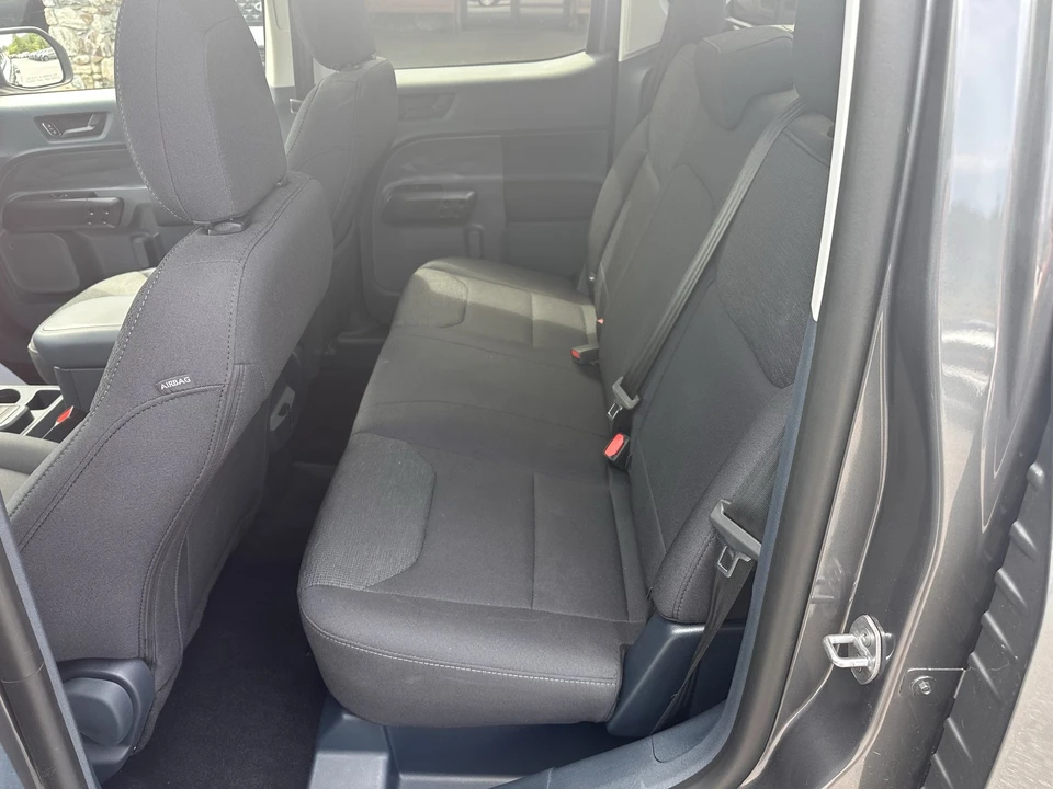 2025 Ford Maverick - Image 13 of 30
