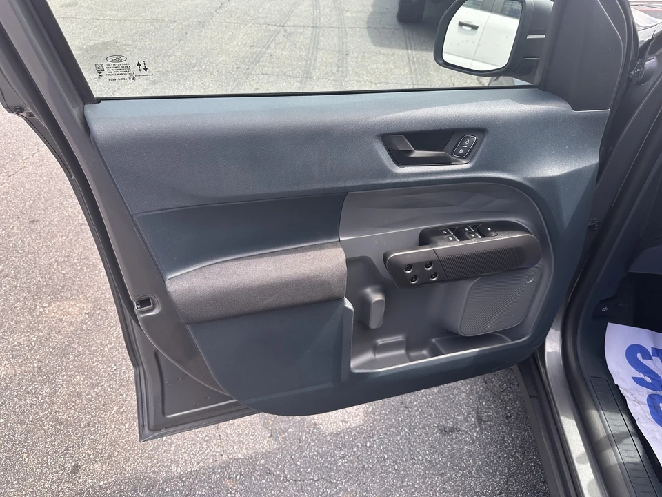 2025 Ford Maverick - Image 10 of 30