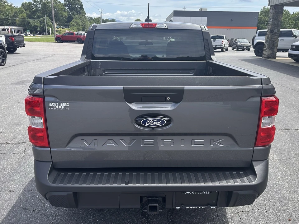 2025 Ford Maverick - Image 7 of 30