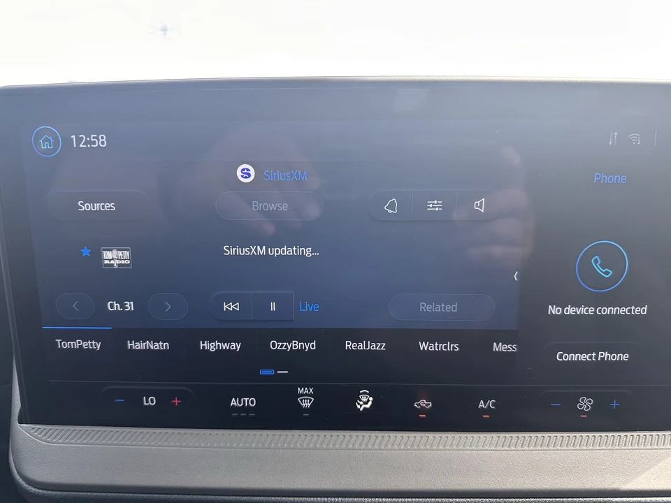 2025 Ford Maverick - Image 25 of 30