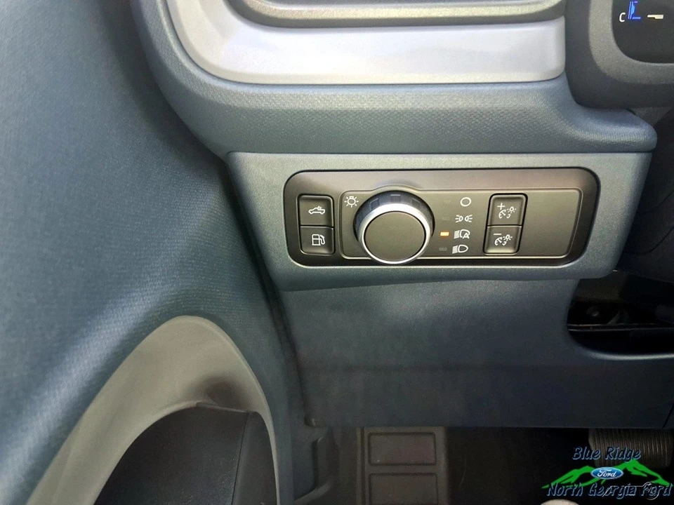 2025 Ford Maverick - Image 16 of 21