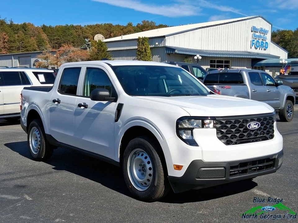 2025 Ford Maverick - Image 4 of 21