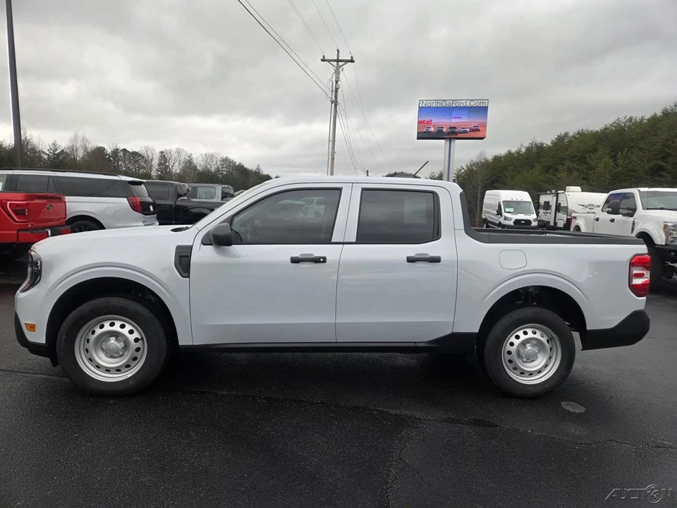 2025 Ford Maverick - Image 15 of 21