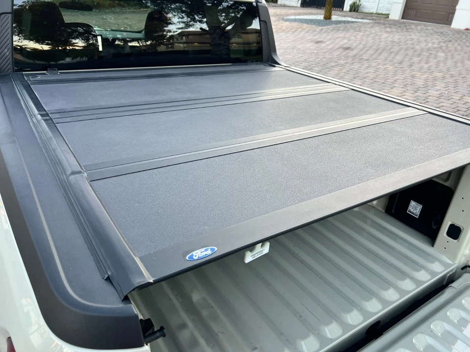2025 Ford Maverick - Image 8 of 21