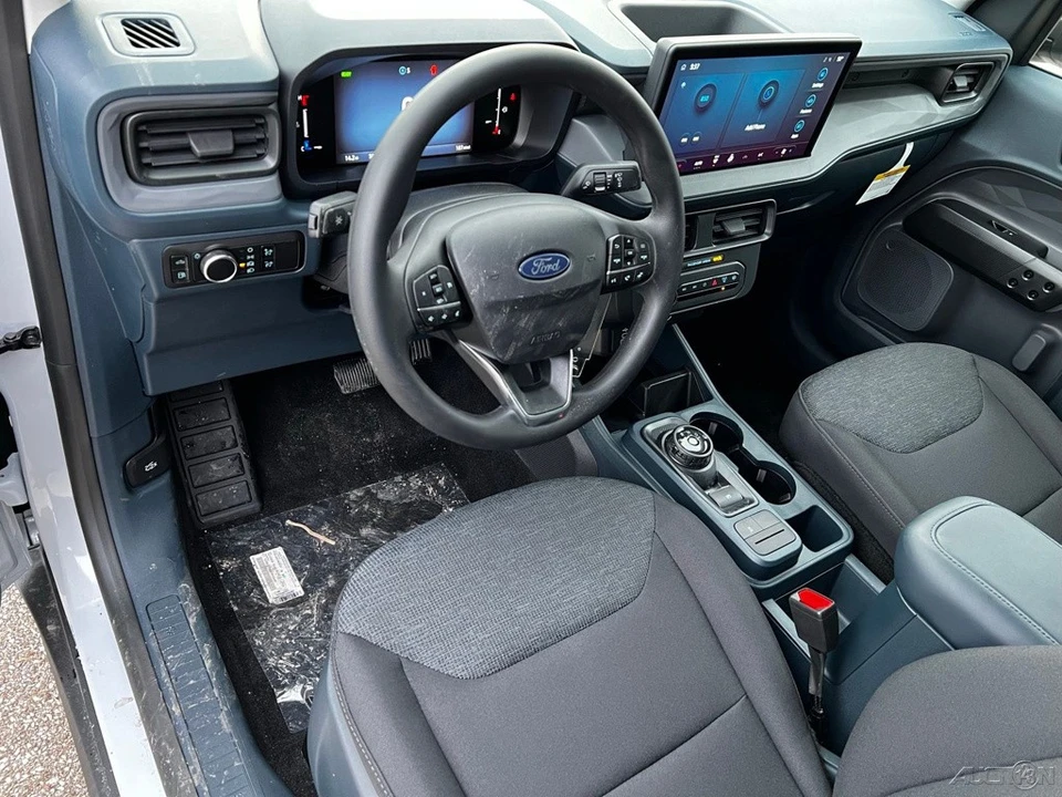 2025 Ford Maverick - Image 14 of 21