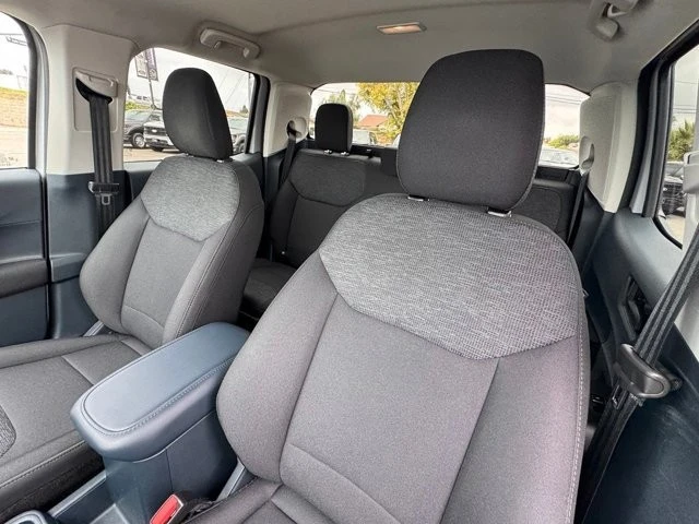 2025 Ford Maverick - Image 19 of 30