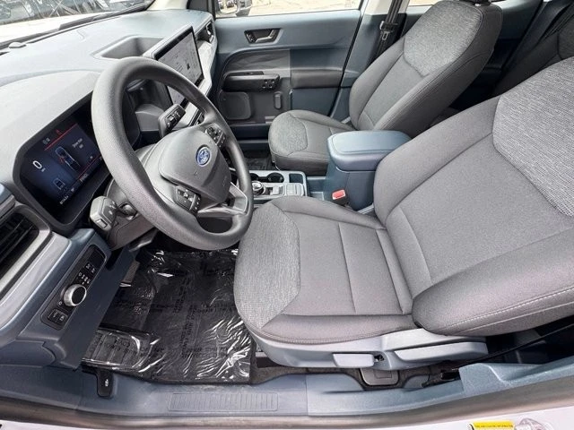 2025 Ford Maverick - Image 17 of 30