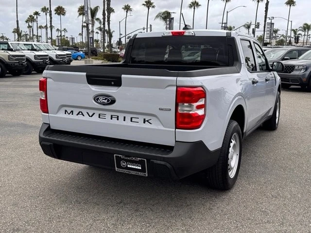 2025 Ford Maverick - Image 12 of 30