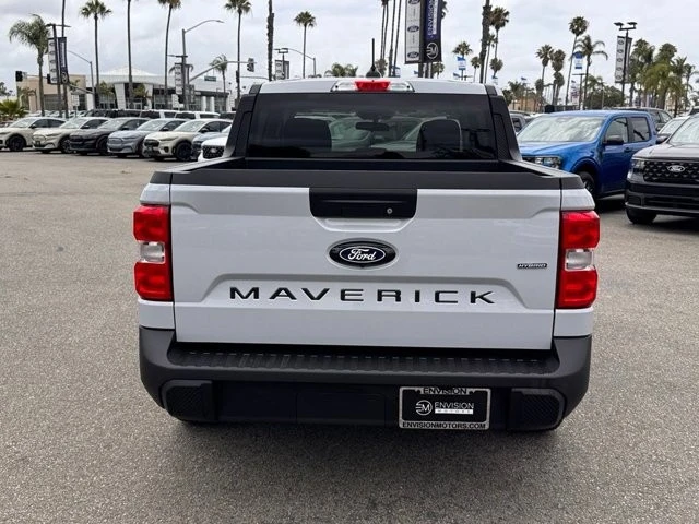 2025 Ford Maverick - Image 11 of 30