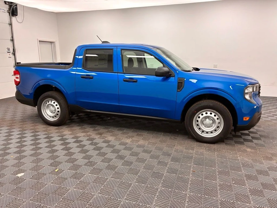2025 Ford Maverick - Image 7 of 12