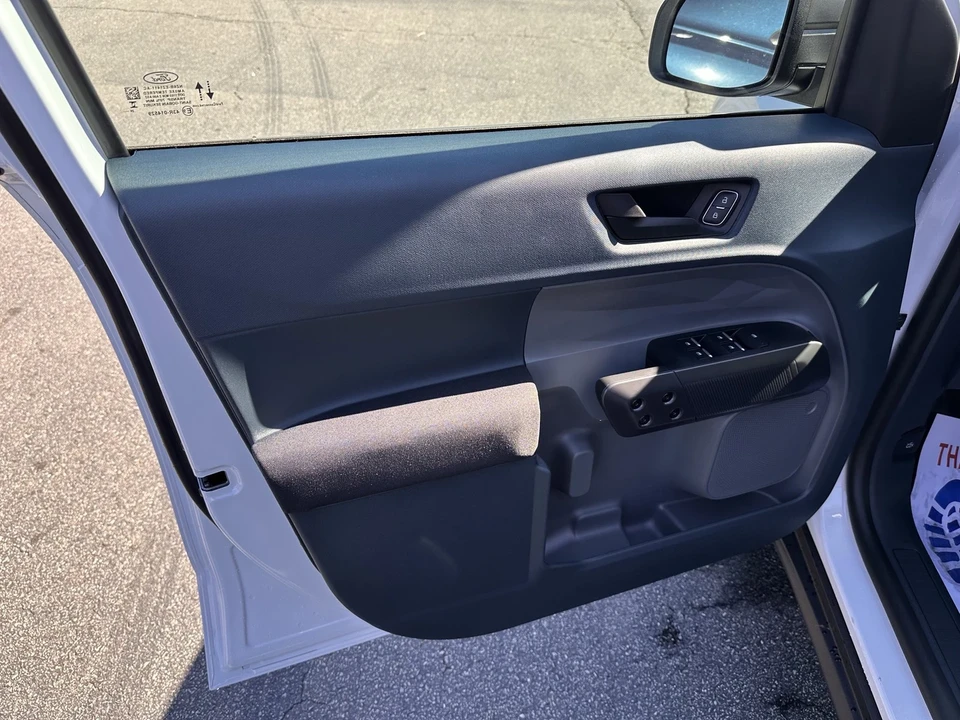 2025 Ford Maverick - Image 9 of 21