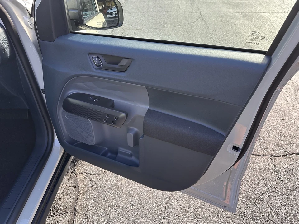 2025 Ford Maverick - Image 14 of 21