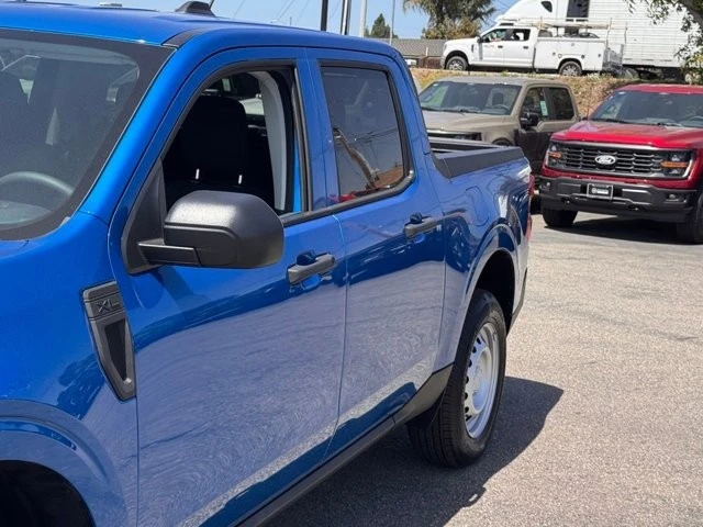 2025 Ford Maverick - Image 9 of 30