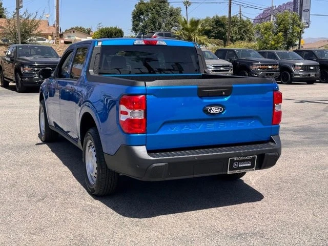2025 Ford Maverick - Image 10 of 30