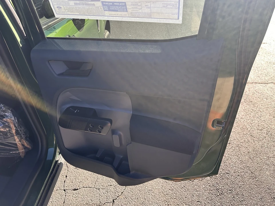 2025 Ford Maverick - Image 15 of 21