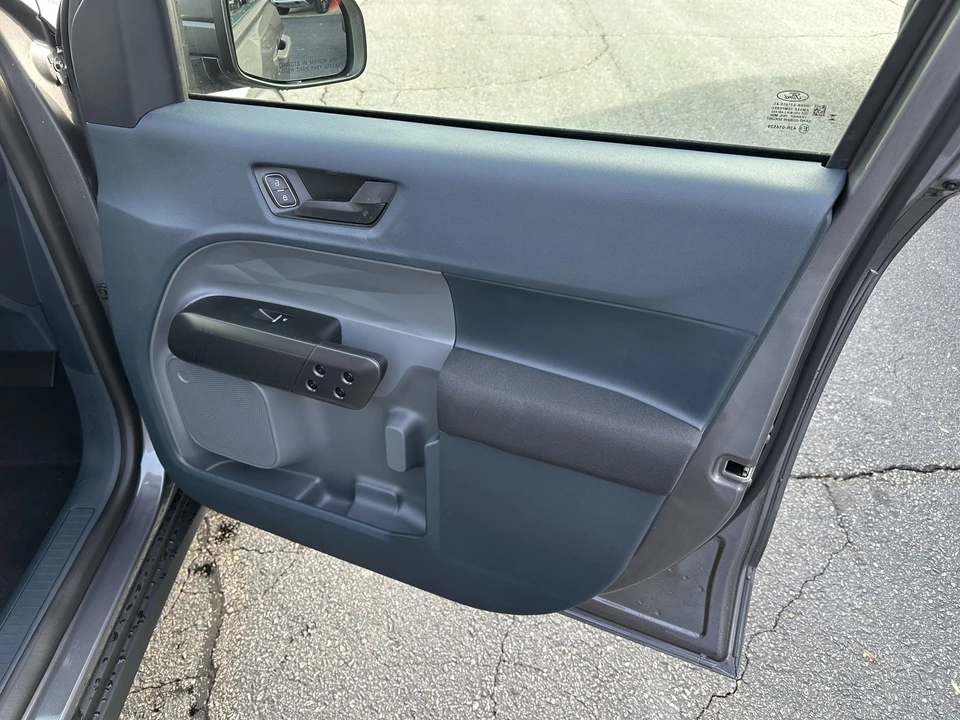 2025 Ford Maverick - Image 14 of 21