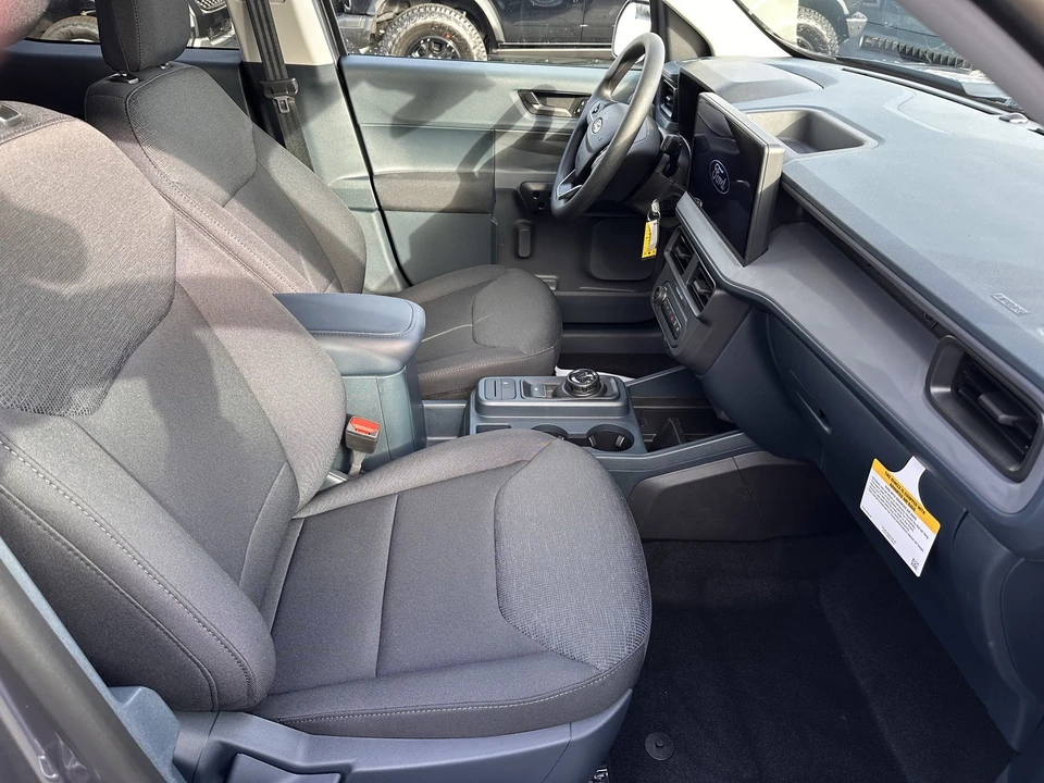 2025 Ford Maverick - Image 15 of 21