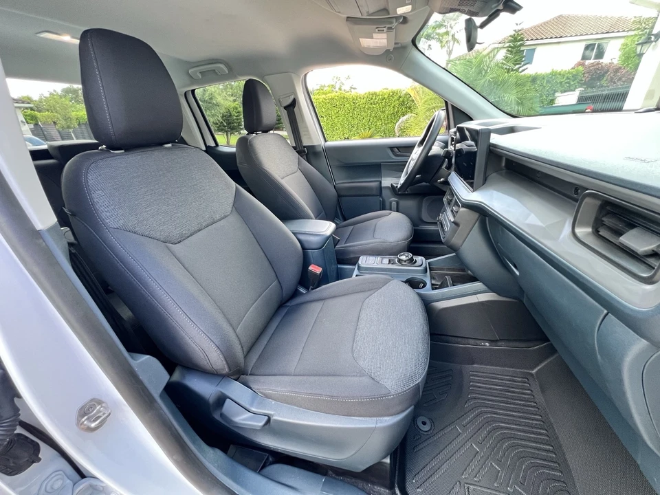 2025 Ford Maverick - Image 10 of 15