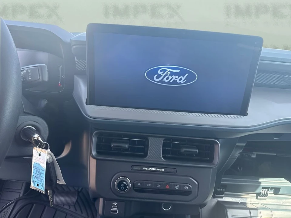 2025 Ford Maverick - Image 12 of 15