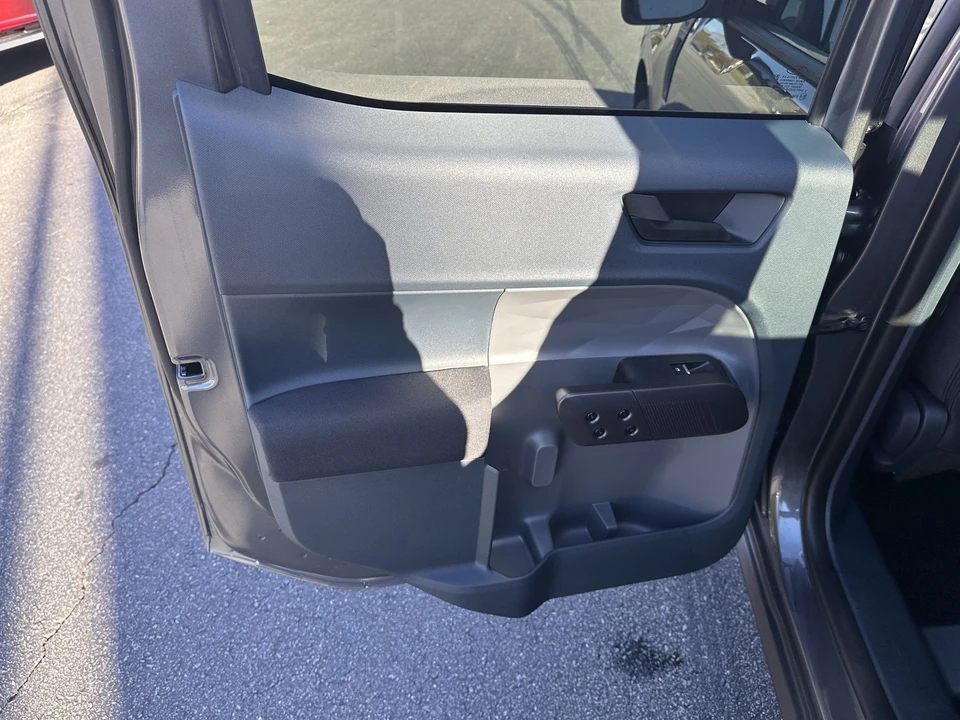 2025 Ford Maverick - Image 12 of 21