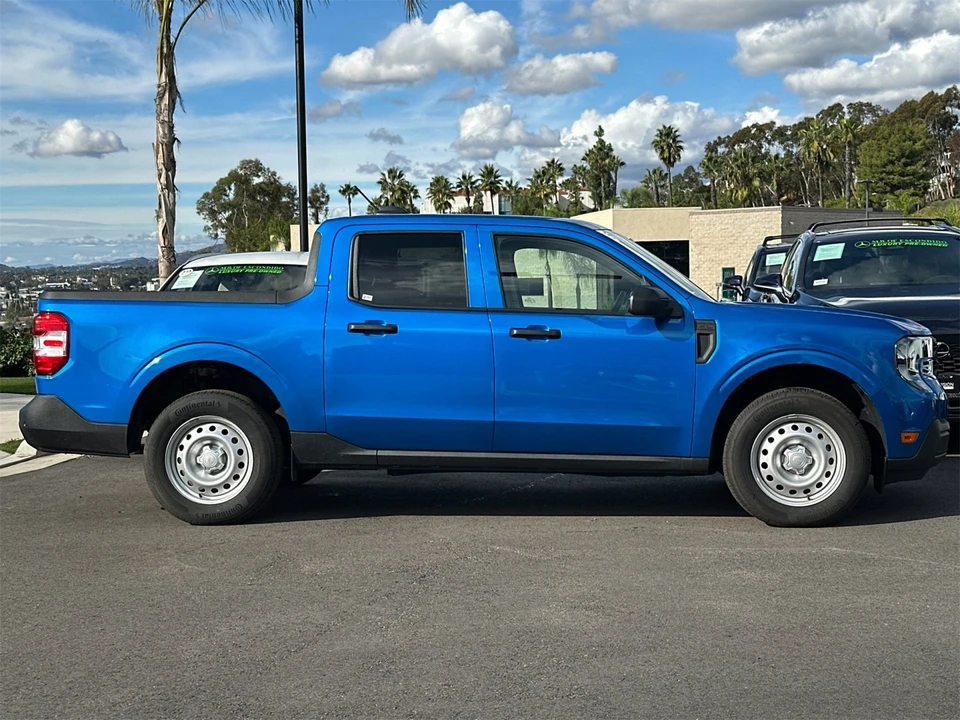 2025 Ford Maverick - Image 2 of 12