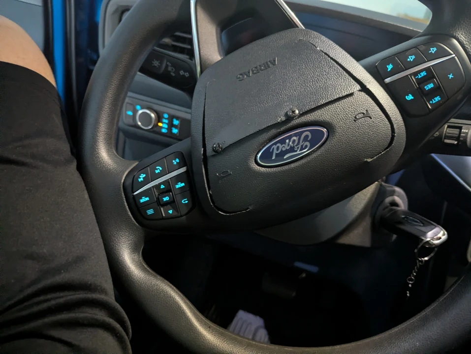 2025 Ford Maverick - Image 25 of 29