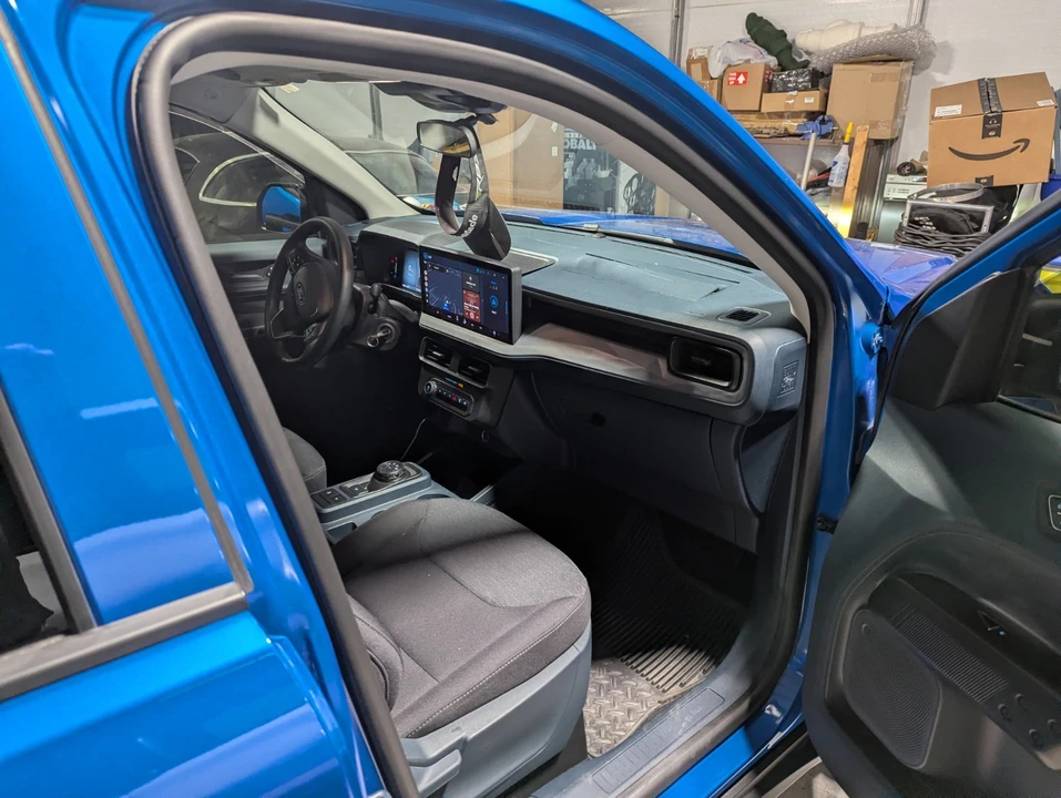 2025 Ford Maverick - Image 11 of 29