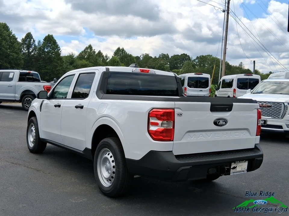 2025 Ford Maverick - Image 2 of 21