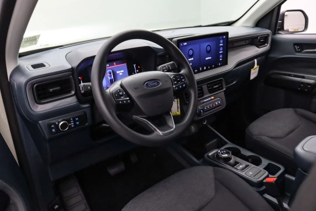 2025 Ford Maverick - Image 14 of 21