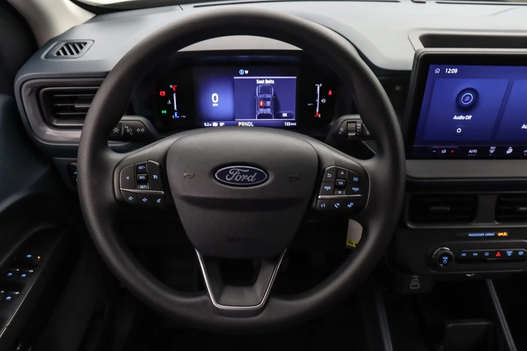 2025 Ford Maverick - Image 15 of 21