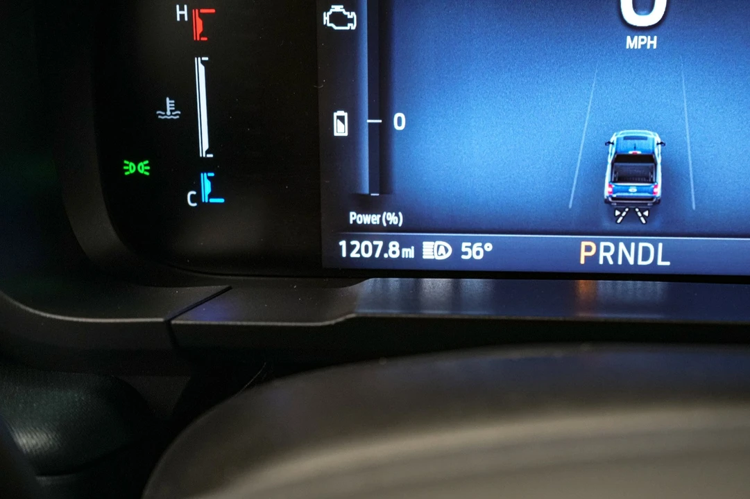 2025 Ford Maverick - Image 19 of 21