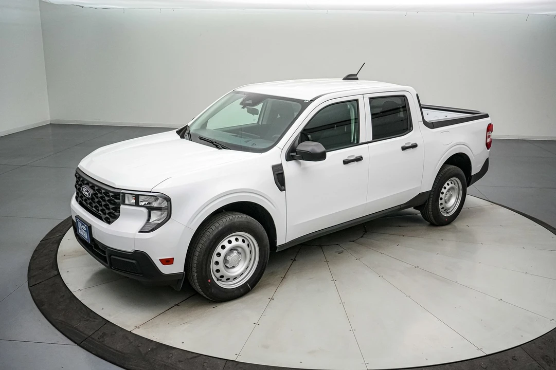 2025 Ford Maverick - Image 10 of 21