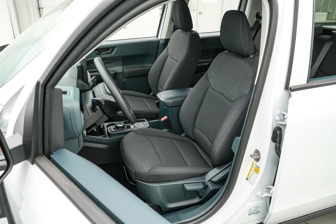 2025 Ford Maverick - Image 13 of 21