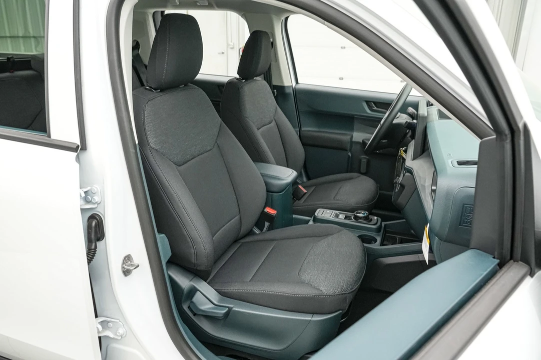 2025 Ford Maverick - Image 21 of 21