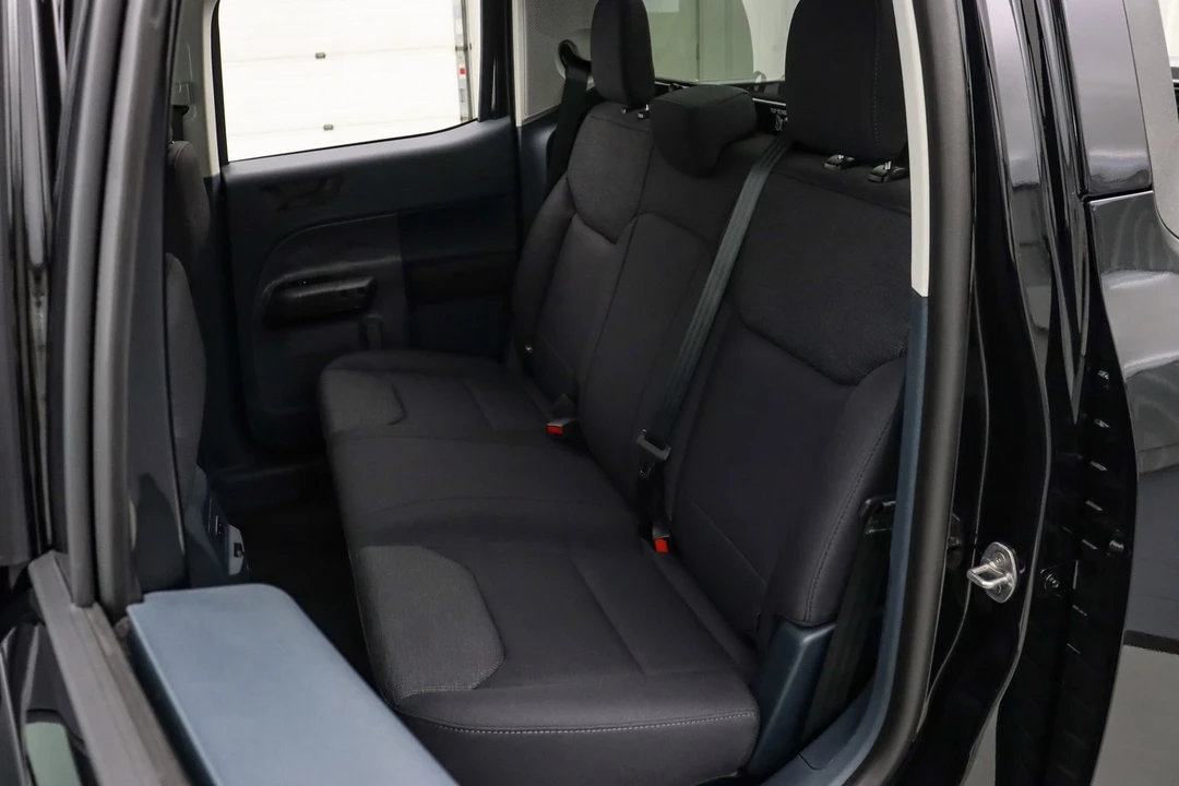 2025 Ford Maverick - Image 20 of 21