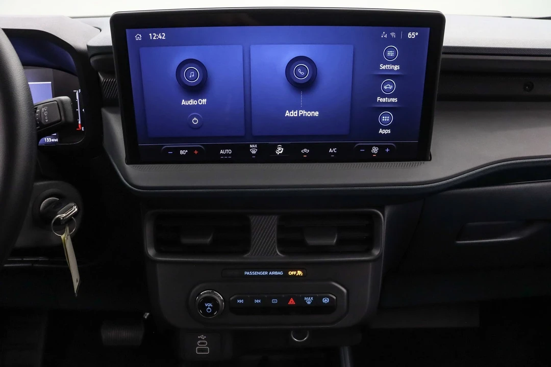 2025 Ford Maverick - Image 17 of 21