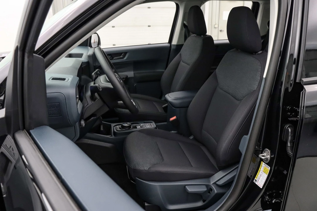 2025 Ford Maverick - Image 13 of 21